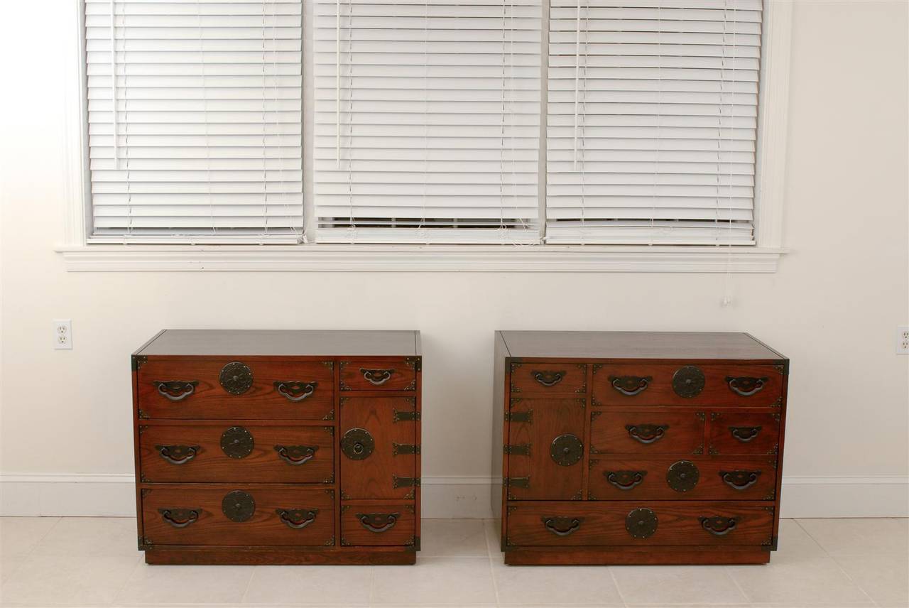 Mid-Century Modern Amazing Restored Pair of Vintage Modern Tansu Chests by Baker