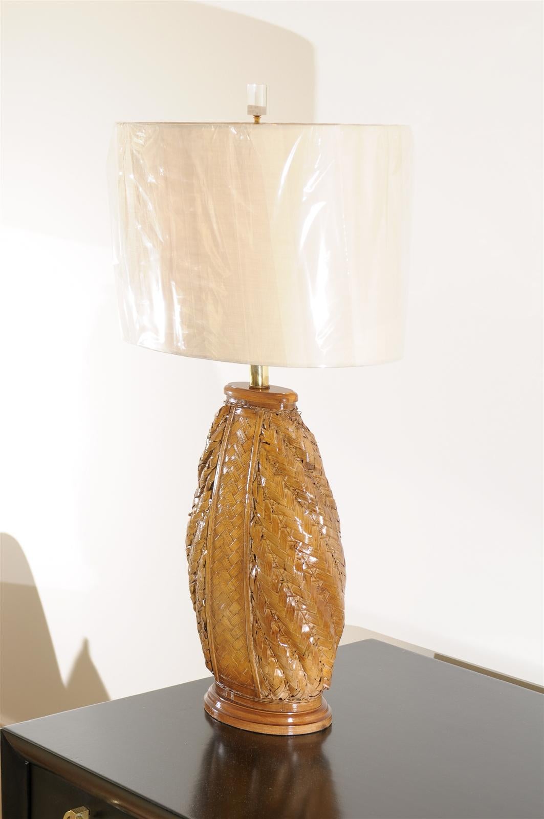 Pair of Modern Rattan Lamps with Brass and Lucite Accents In Excellent Condition In Atlanta, GA