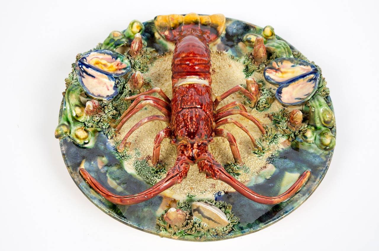 Palissy Style Majolica Trompe-l'oeil Spiny Lobster Plate In Excellent Condition In Birmingham, AL