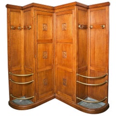 Eckschrank im Art-déco-Stil
