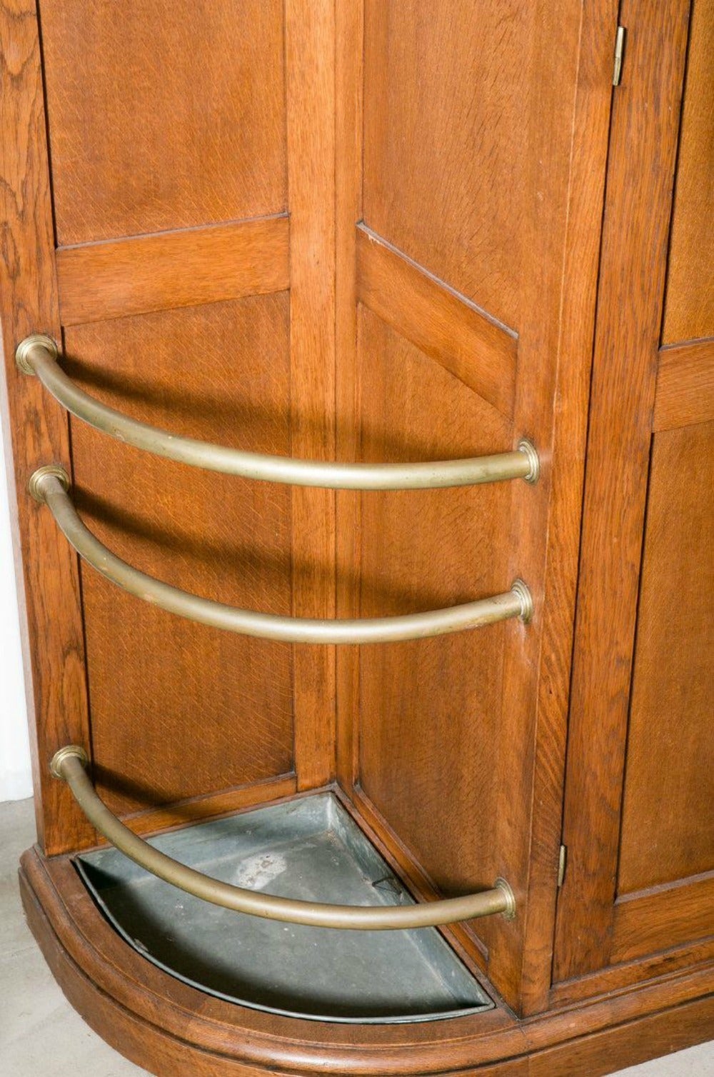 Eckschrank im Art-déco-Stil 3