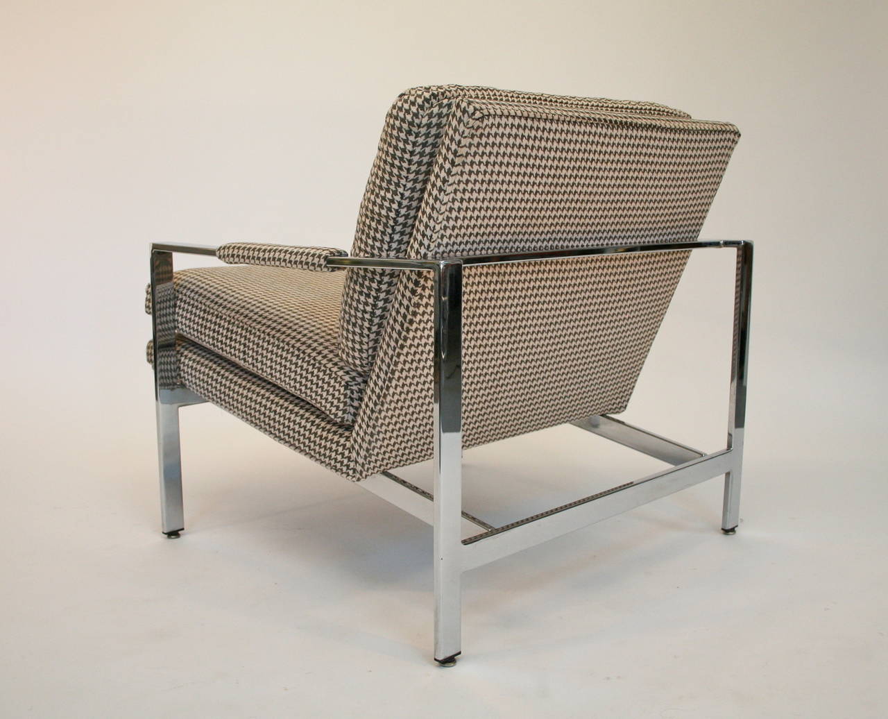 Milo Baughman Chrome Flat Bar Lounge Chair for Thayer Coggin.  Newly upholstered in houndstooth fabric.  Circa 1970's.