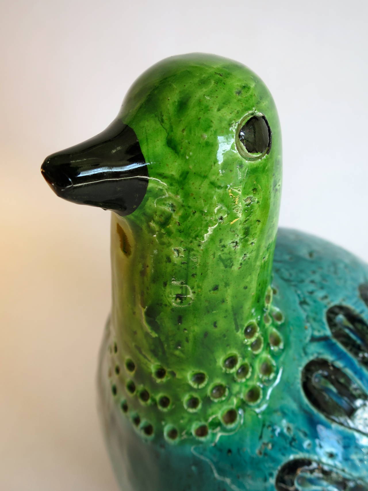Ceramic Bird Sculpture by Bitossi for Raymor.  Excellent condition.  Circa 1960's.
Free shipping in the lower 48.