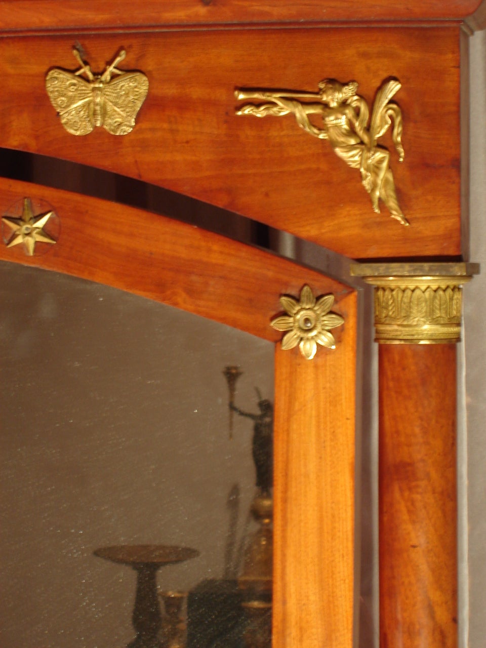 Early 19th Century Mahogany Dressing Table Attributed to Jacob Desmalter For Sale