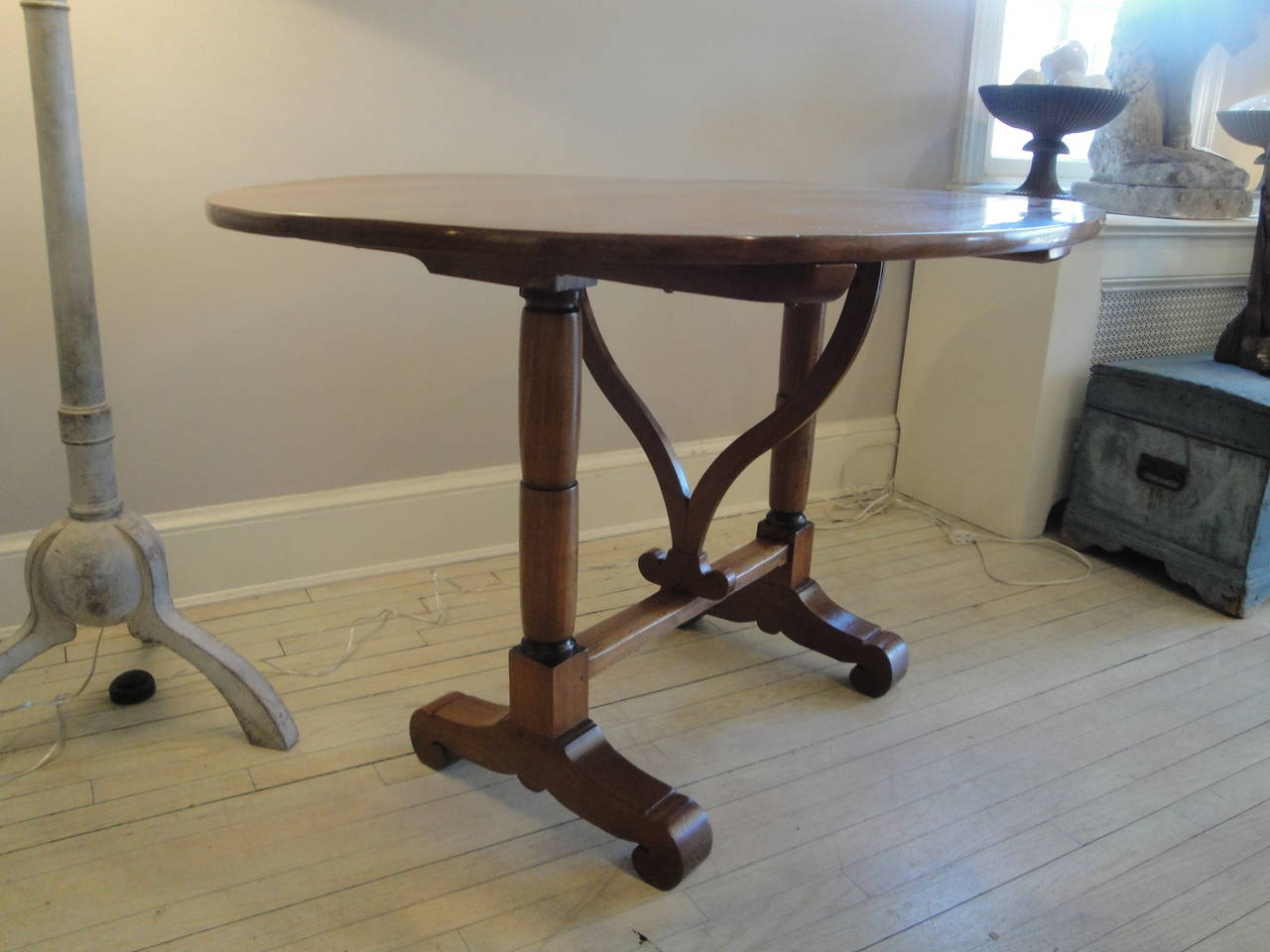 19th Century French Wine Tasting Table In Excellent Condition In Washington, DC