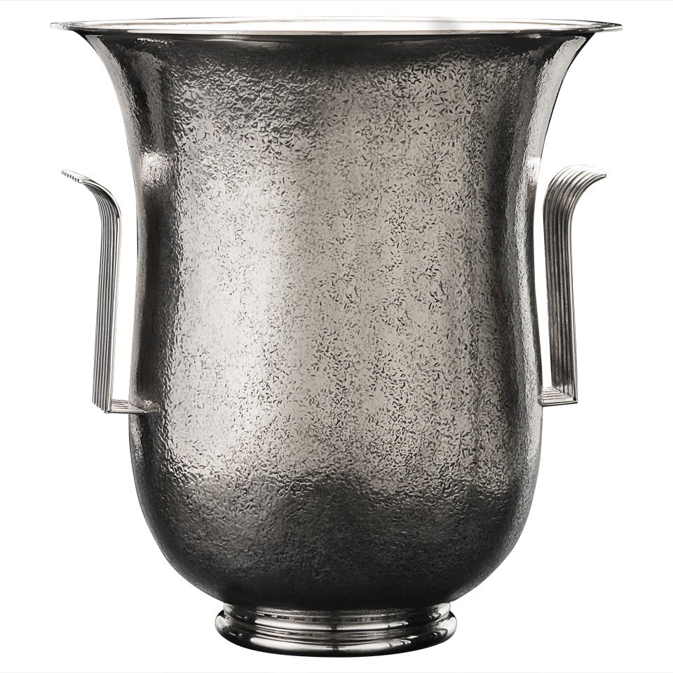 1930s Luigi Genazzi Silver Vase,  Art Deco, Milan, Modernistic For Sale