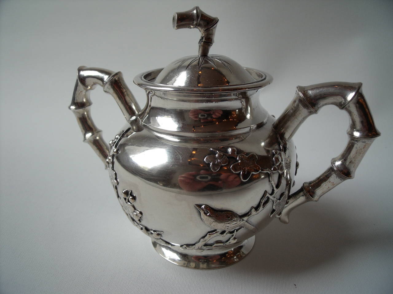 Hammered Japanese Art Nouveau Style Silver Tea and Coffee Set Floral Decorated with Birds For Sale