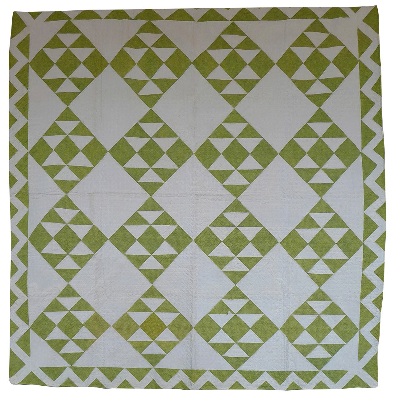 Double Pyramids Quilt with Bold Zigzag Border