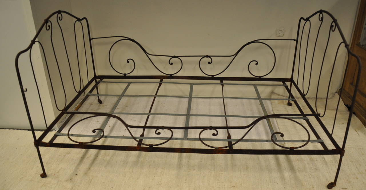19th Century French Iron Bed For Sale 5