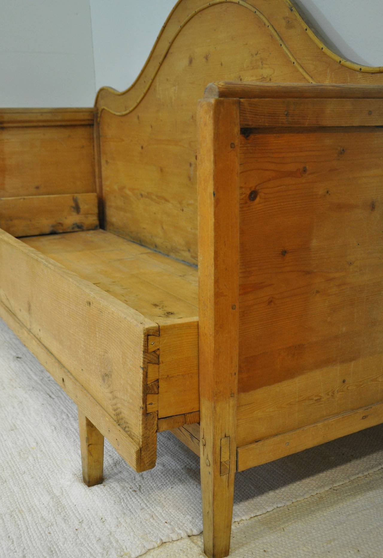 18th Century Swedish Sofa Bed For Sale 2