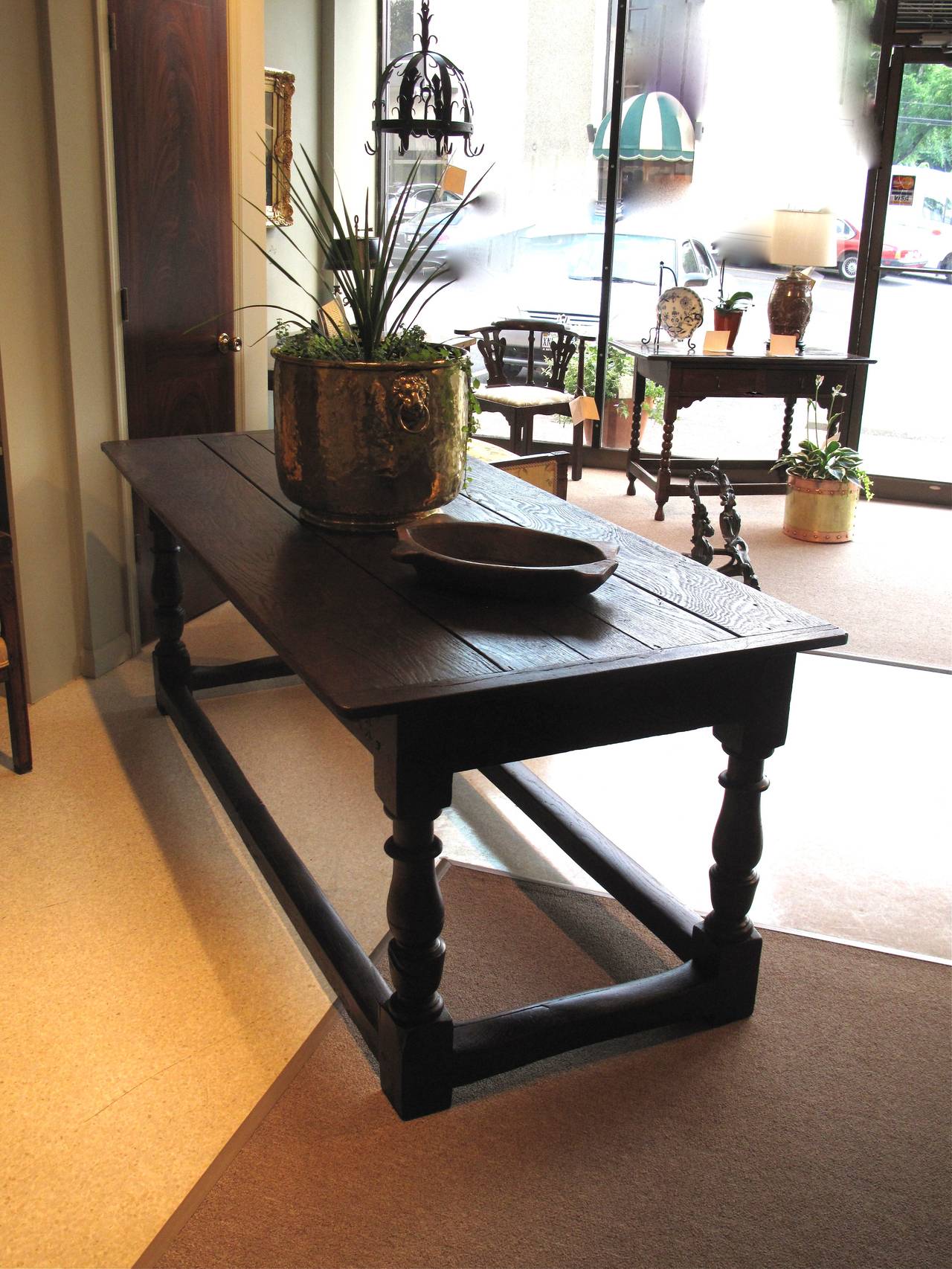 English Refectory Table, 17th Century In Good Condition For Sale In Charlottesville, VA