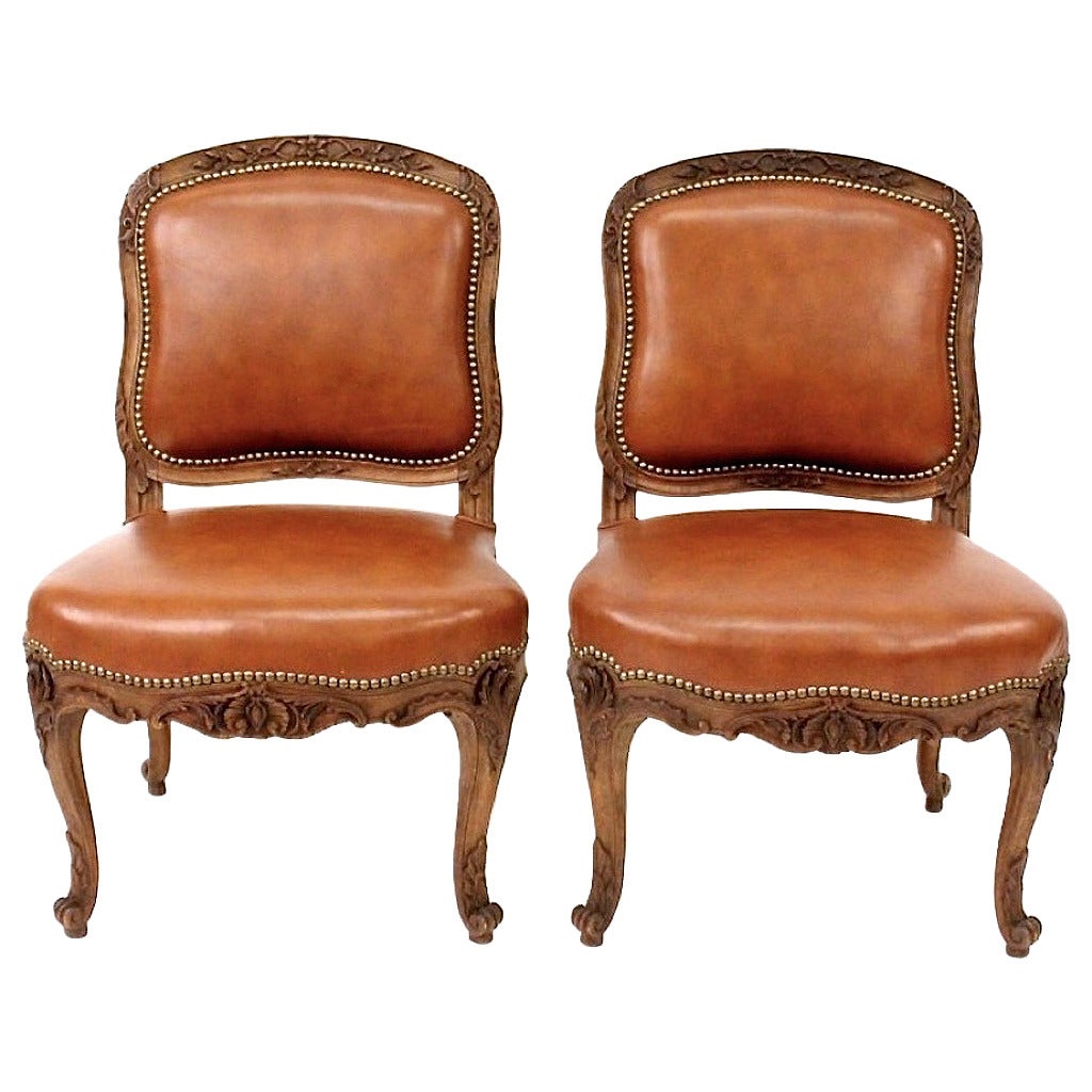 Pair of French Louis XV Style Leather Slipper Chairs by Alavoine et Cie For Sale