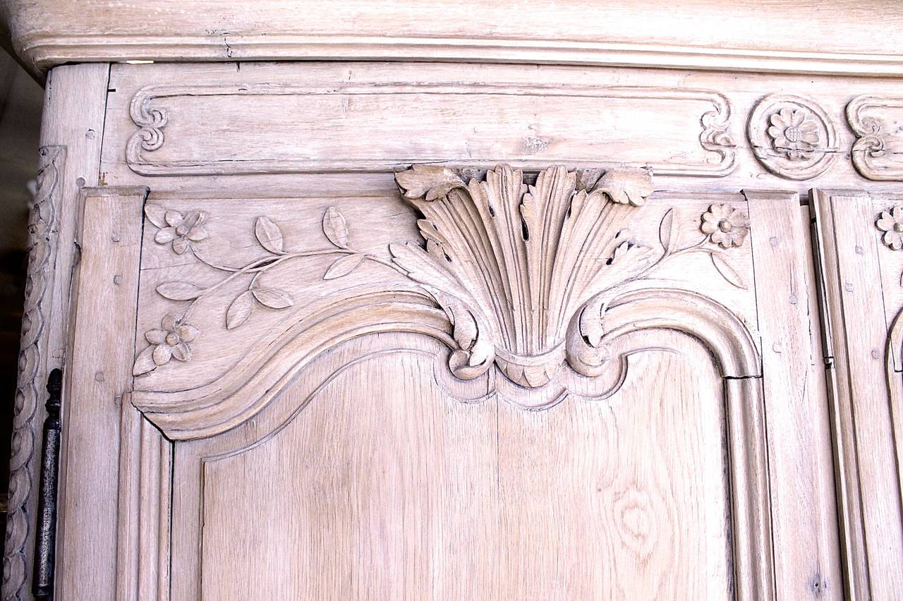 French Louis XVI Style Carved Oak Armoire 1