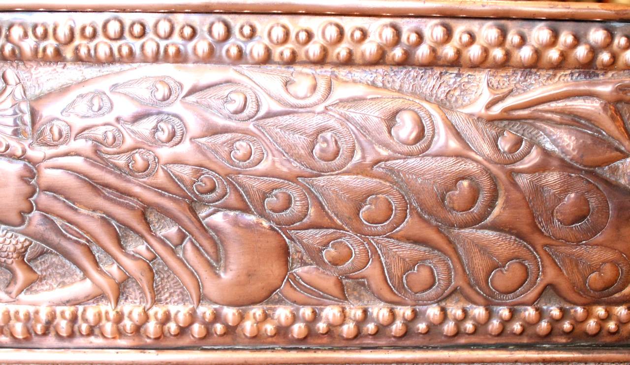 English Arts and Crafts Copper Fender In Excellent Condition For Sale In Charlottesville, VA