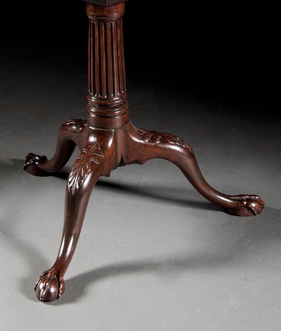 George II Tilt-Top Table with Pie Crust Top