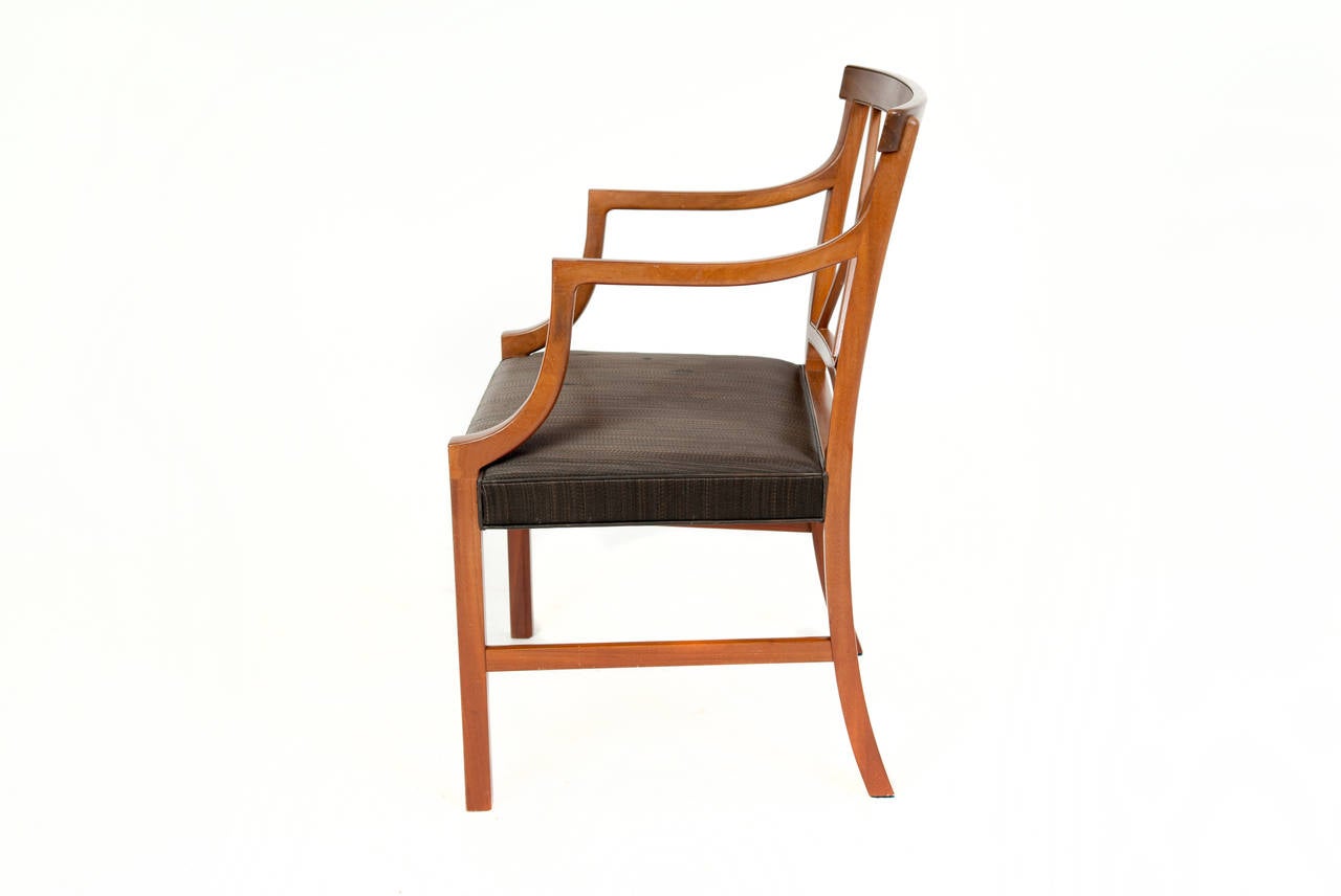 aj arm chair