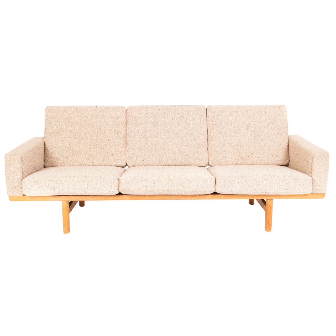 Hans J. Wegner Sofa