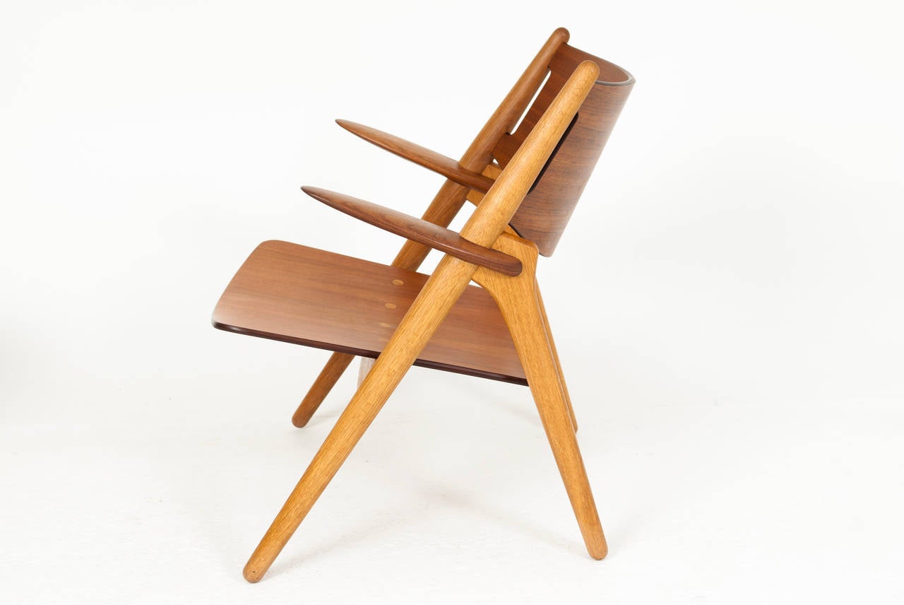 Scandinavian Modern Hans J. Wegner Lounge Chair Model Ch. 28 For Sale