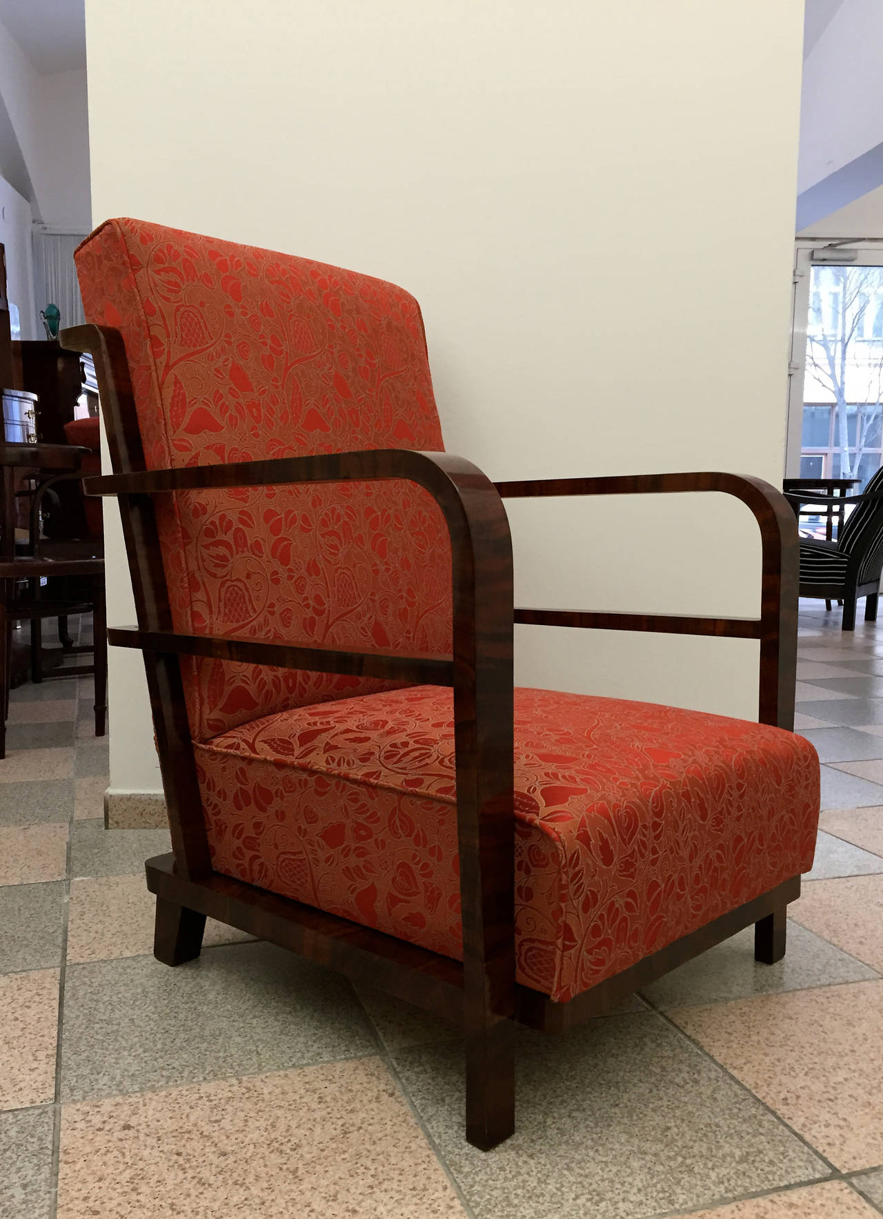 Pair of Art Deco Armchairs, circa 1930 For Sale 3