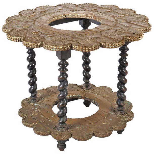 Round Renaissance Table Round Table in the Renaissance Style of the 17th Century at 1stDibs