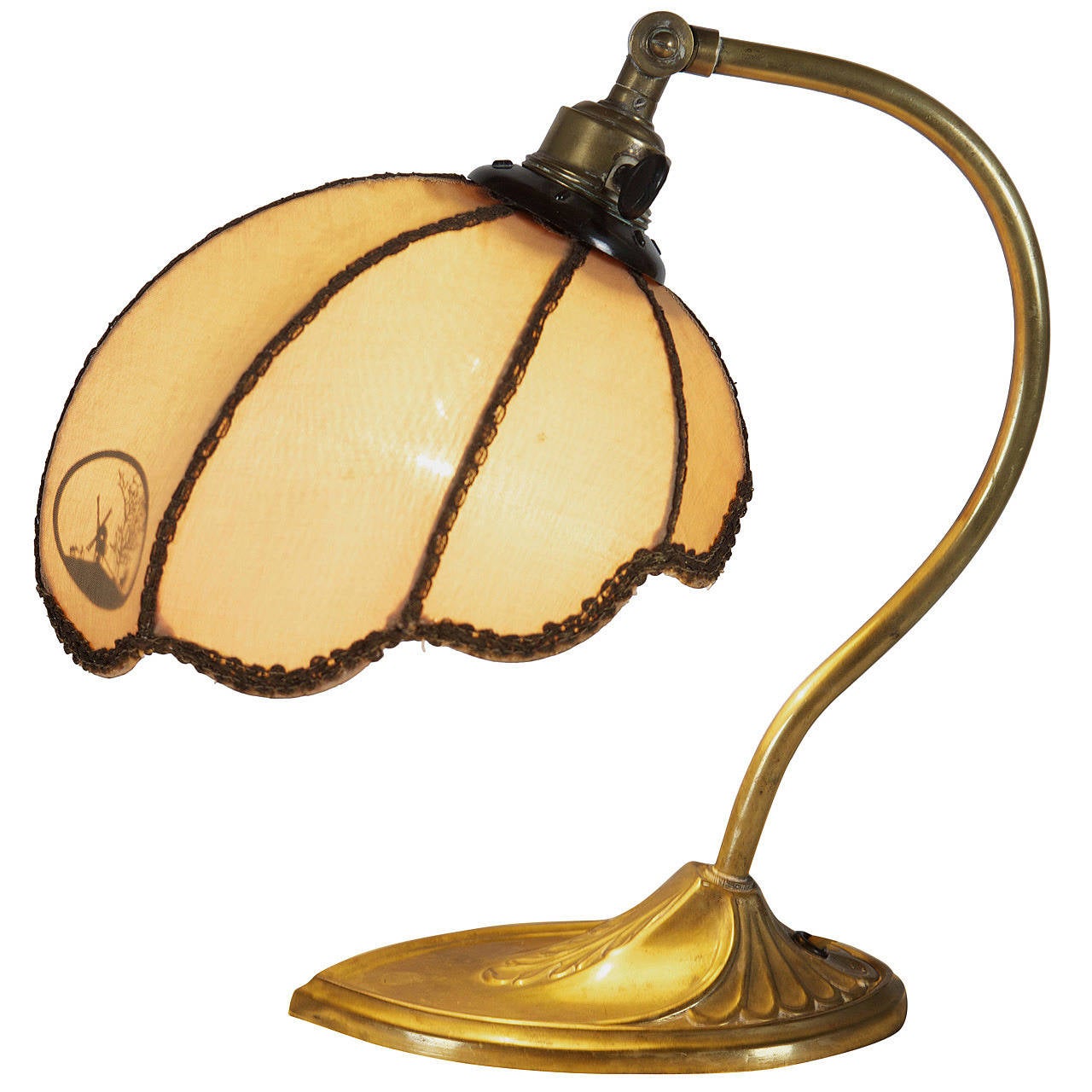 Art Nouveau Desk or Table Lamp at 1stDibs