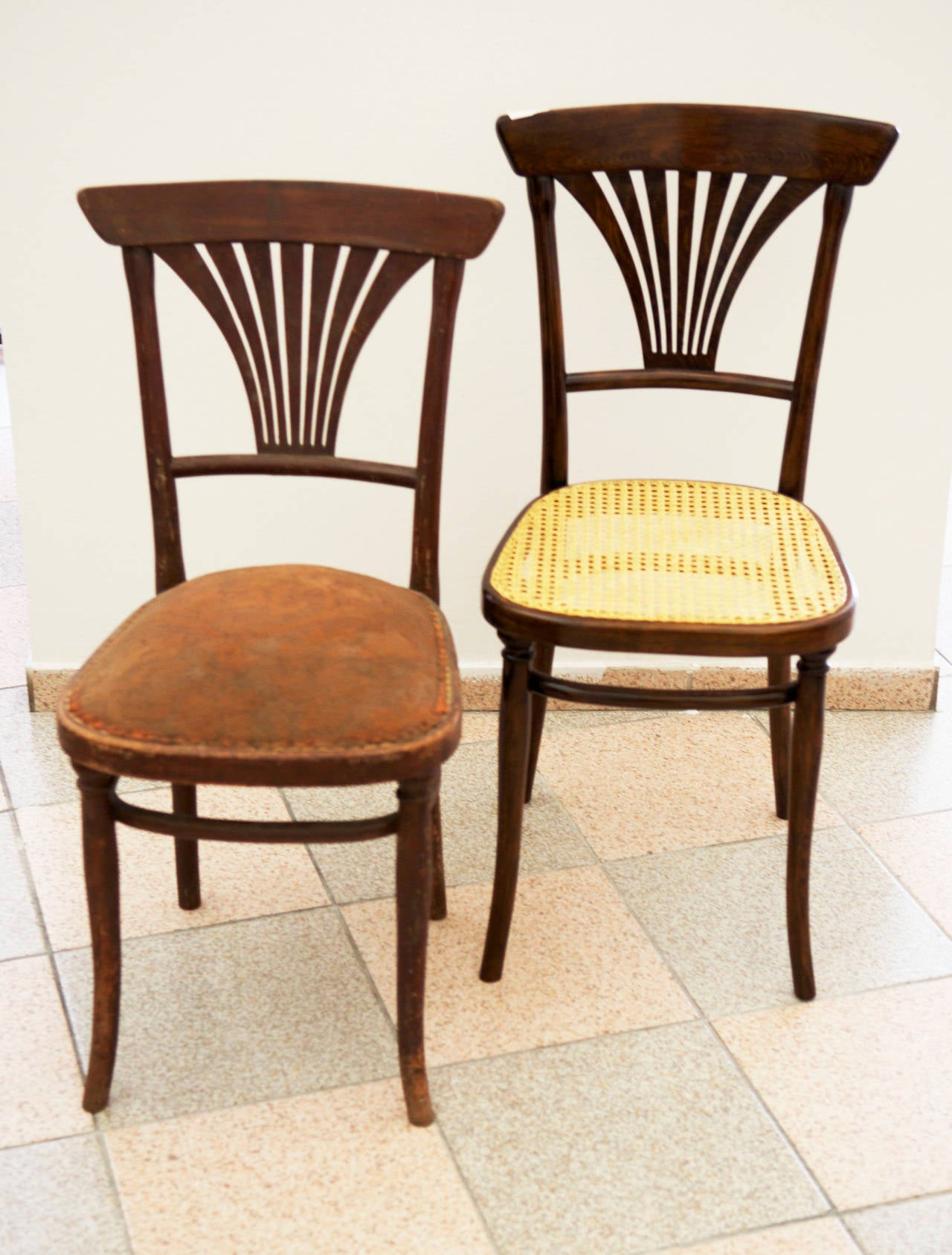 Thonet No. 221 Set of Four Chairs 2