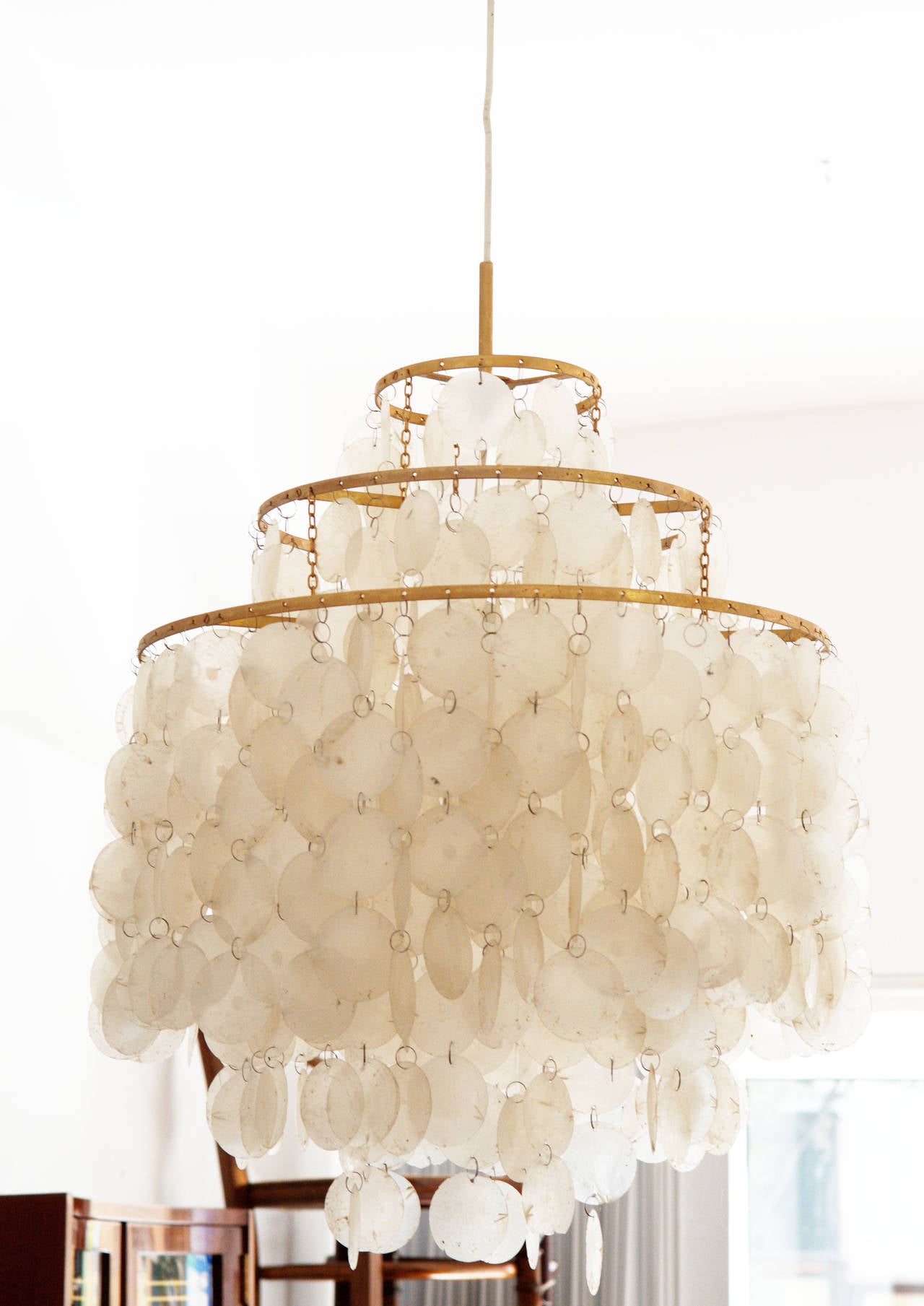 Capiz Shell Chandeliers by Verner Panton In Good Condition In Vienna, AT