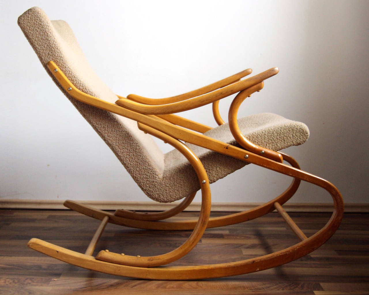 Midcentury rocking chair still unrestored 
made by TON (former Thonet factory)
delivery time 4-5 weeks