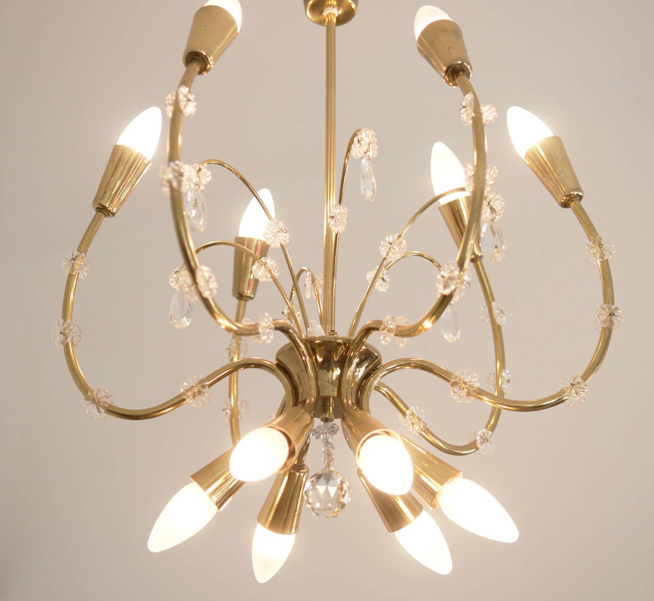 Brass Chandelier By Rupert Nikoll In Excellent Condition For Sale In Vienna, AT