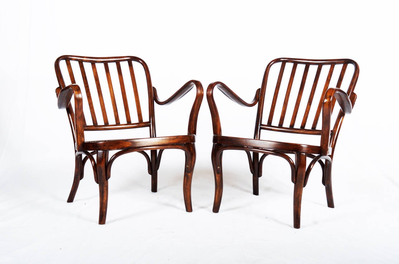 Thonet Armchairs No. 752 by Josef Frank In Excellent Condition In Vienna, AT