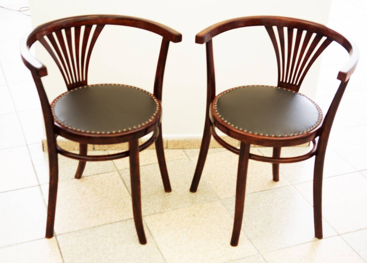 Thonet Desk Armchair Nr. 28 (6028) In Excellent Condition In Vienna, AT