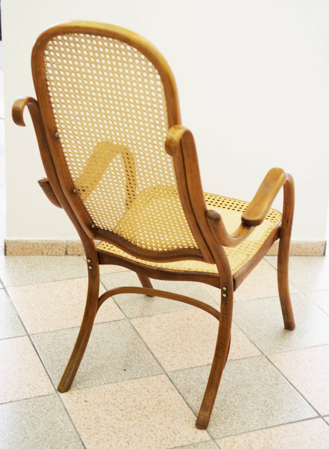 Thonet „“Caminfauteuil“ Kaminsessel Nummer Eins (Österreichisch) im Angebot