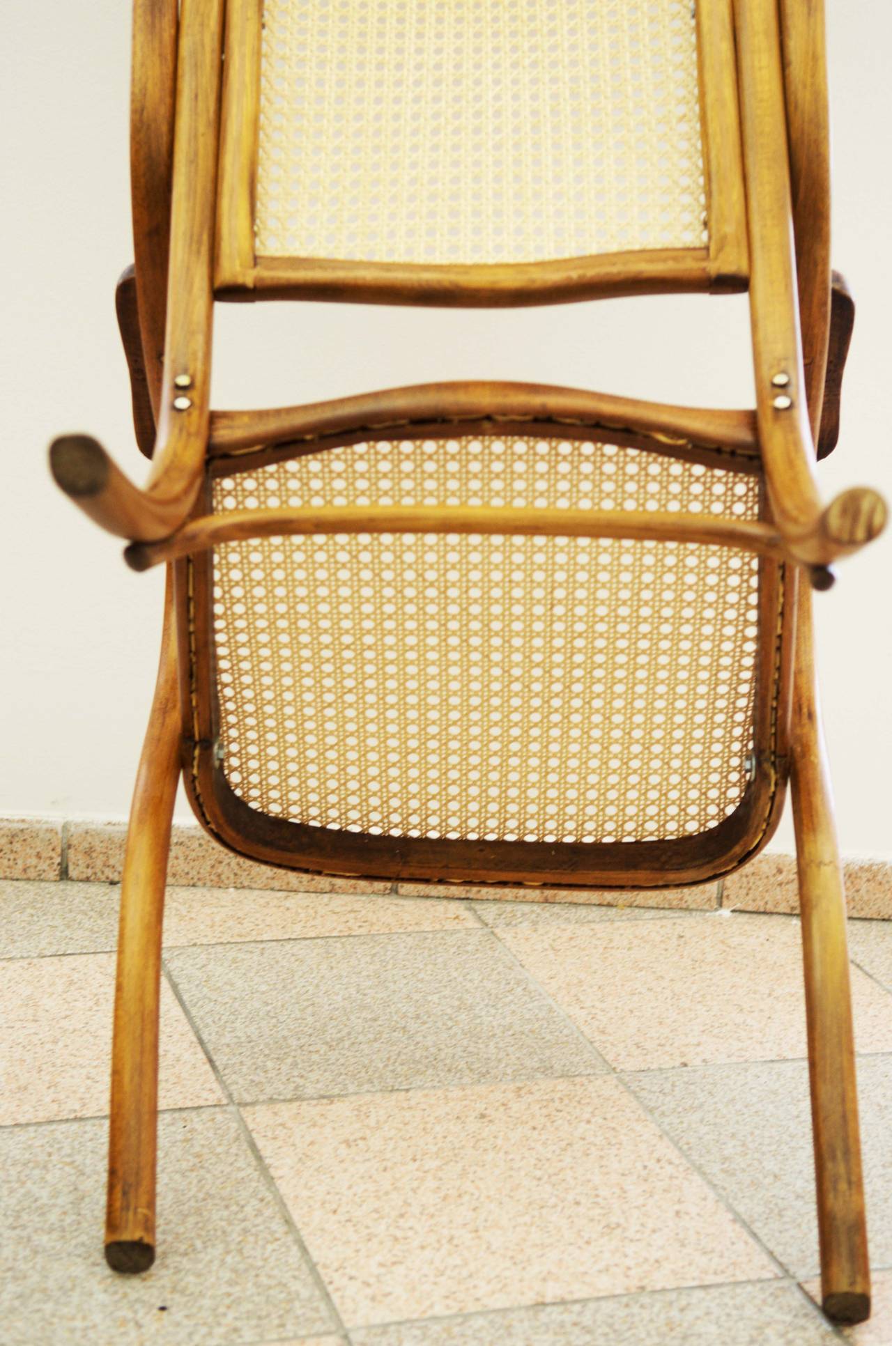 Thonet „“Caminfauteuil“ Kaminsessel Nummer Eins (Wiener Secession) im Angebot