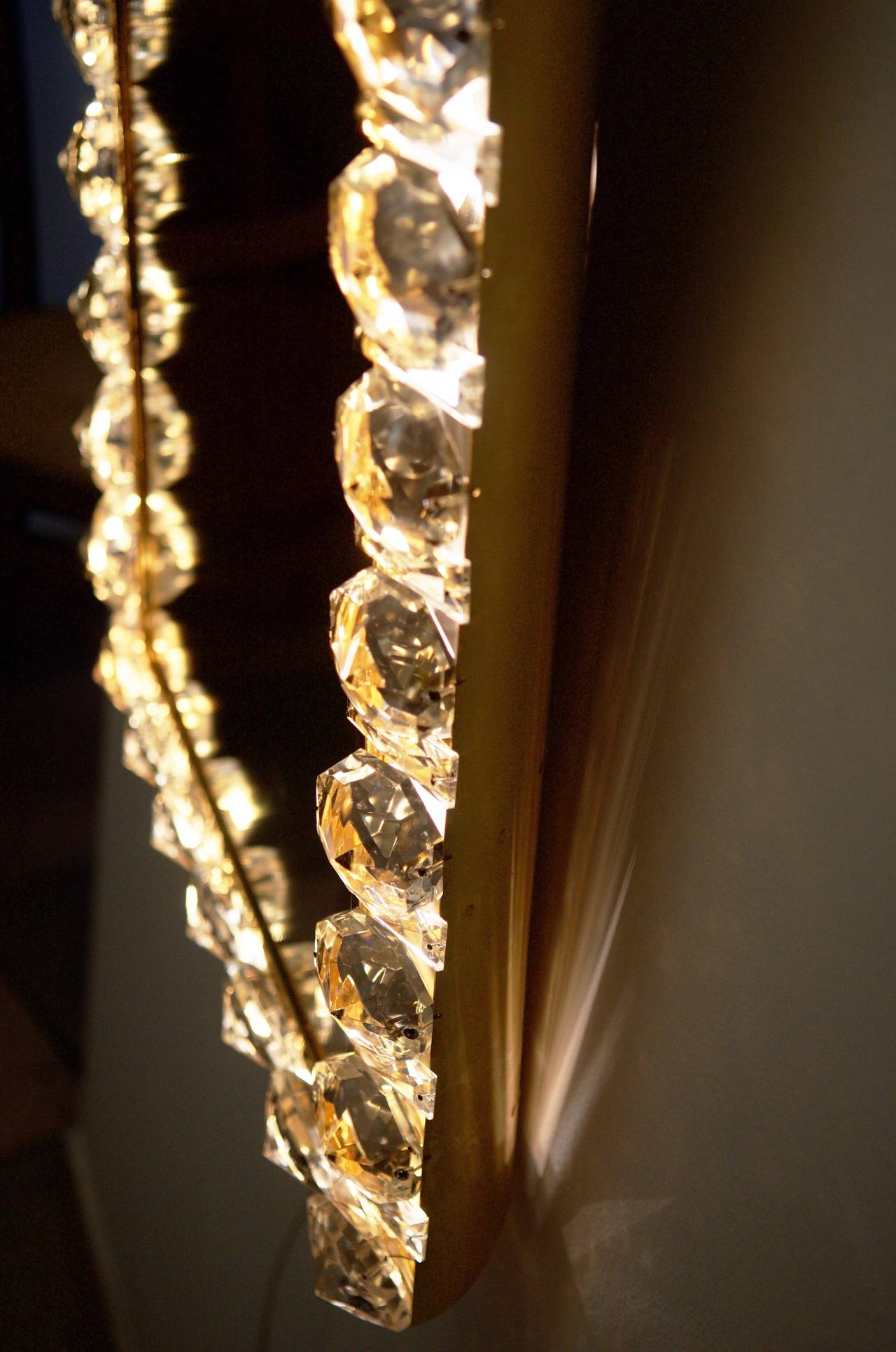 Espejo grande de cristal tallado de Bakalowits & Söhne mediados del siglo XX en venta