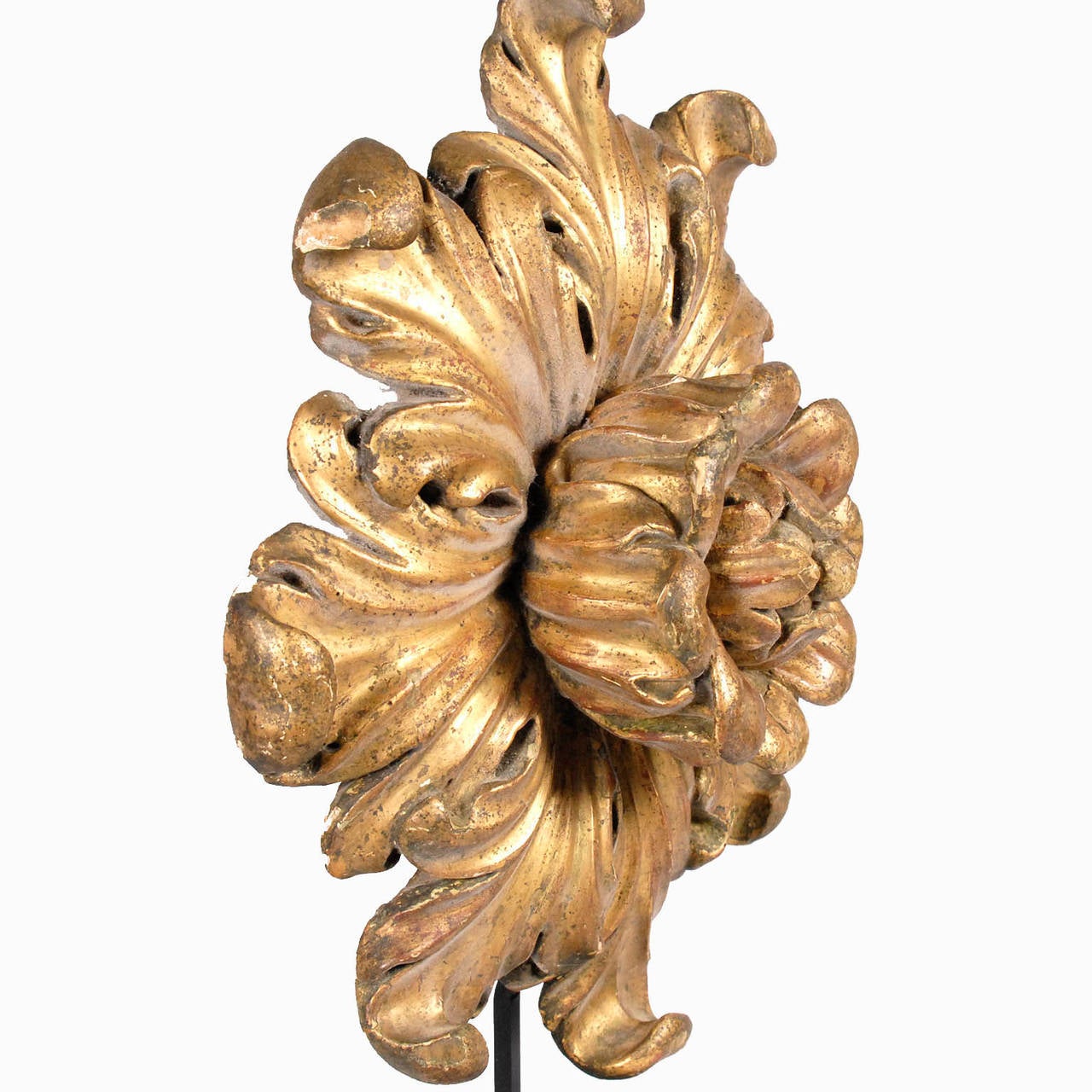 European 18th Century Carved Giltwood Floral Form Architectural Element For Sale