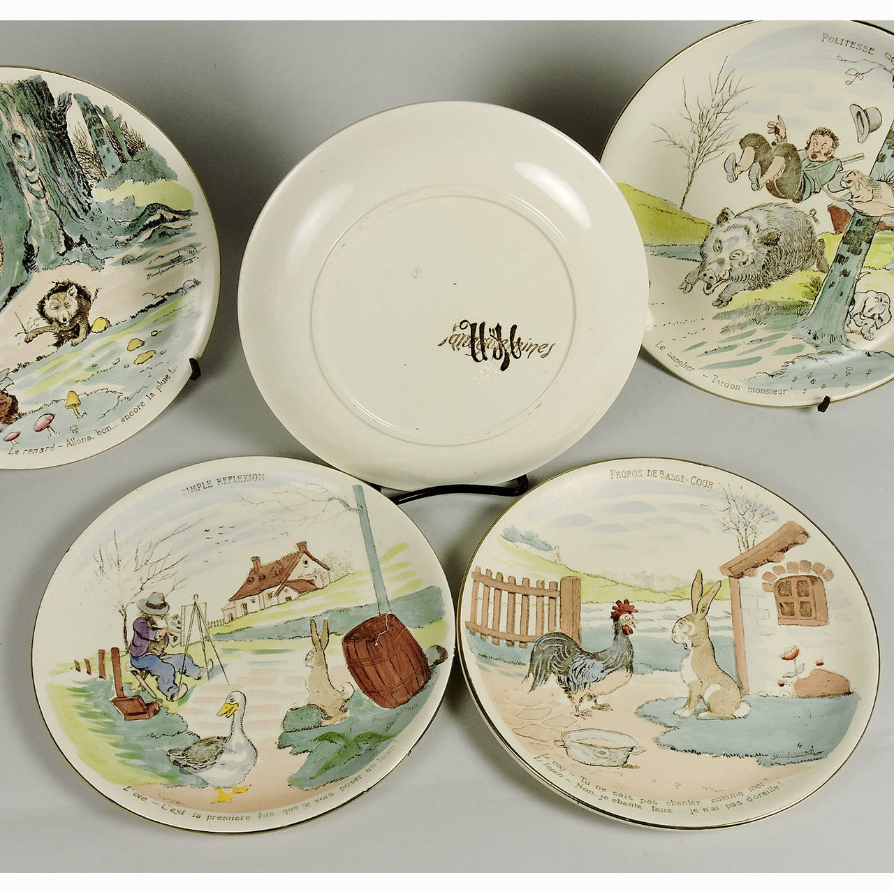 Set of 12 French 'Benjamin Rabier' Ceramic Lunch Plates In Good Condition In Concord, MA