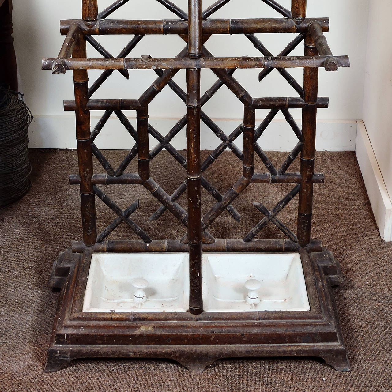 Great Britain (UK) Coat Rack or Hall Tree, 19th Century Regency Patinated Cast Iron Faux Bamboo 
