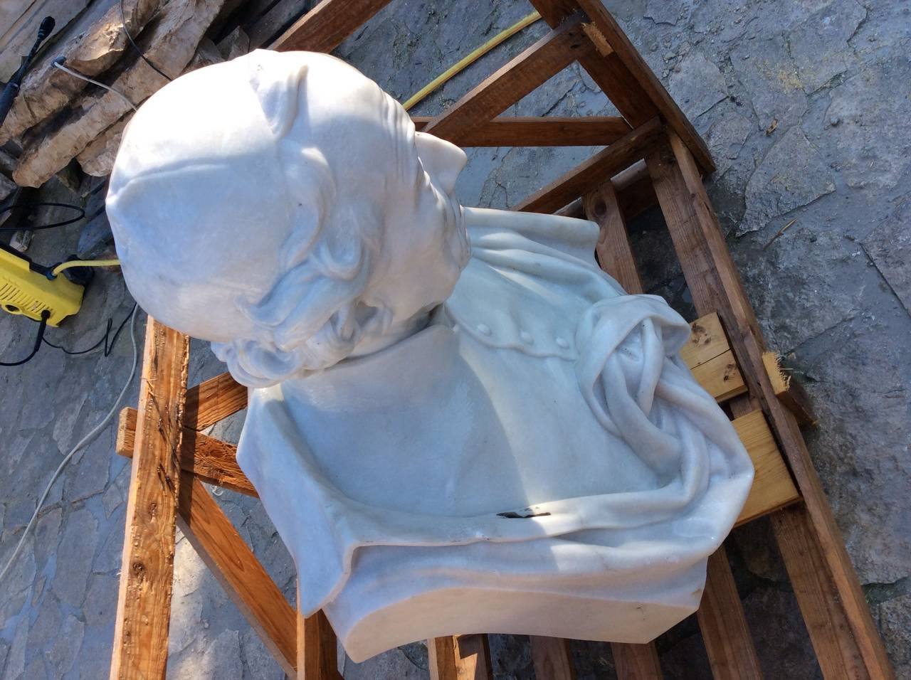 Louis XVI Carrara Statue Marble Vintage 20th Century For Sale