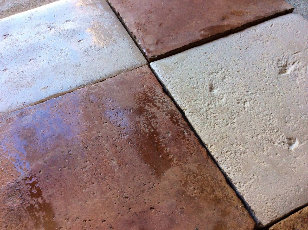 Stock 22m2 of antique terracotta and recycled burgundy stone floors, size 32,5 cm x 32,5 cm, and 2,7 cm thick.
Truly unique, this small stock recovered and recycled to the first years of the 1900s

further discounted price $ 6,000