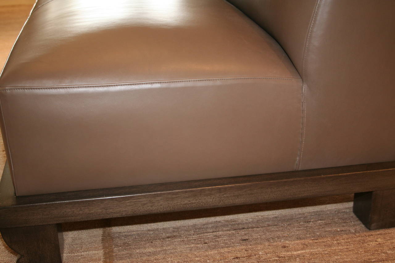 American Emily Summers Studio Line Geoffrey Beene Sofa in Chocolate Top-Stitch Leather For Sale