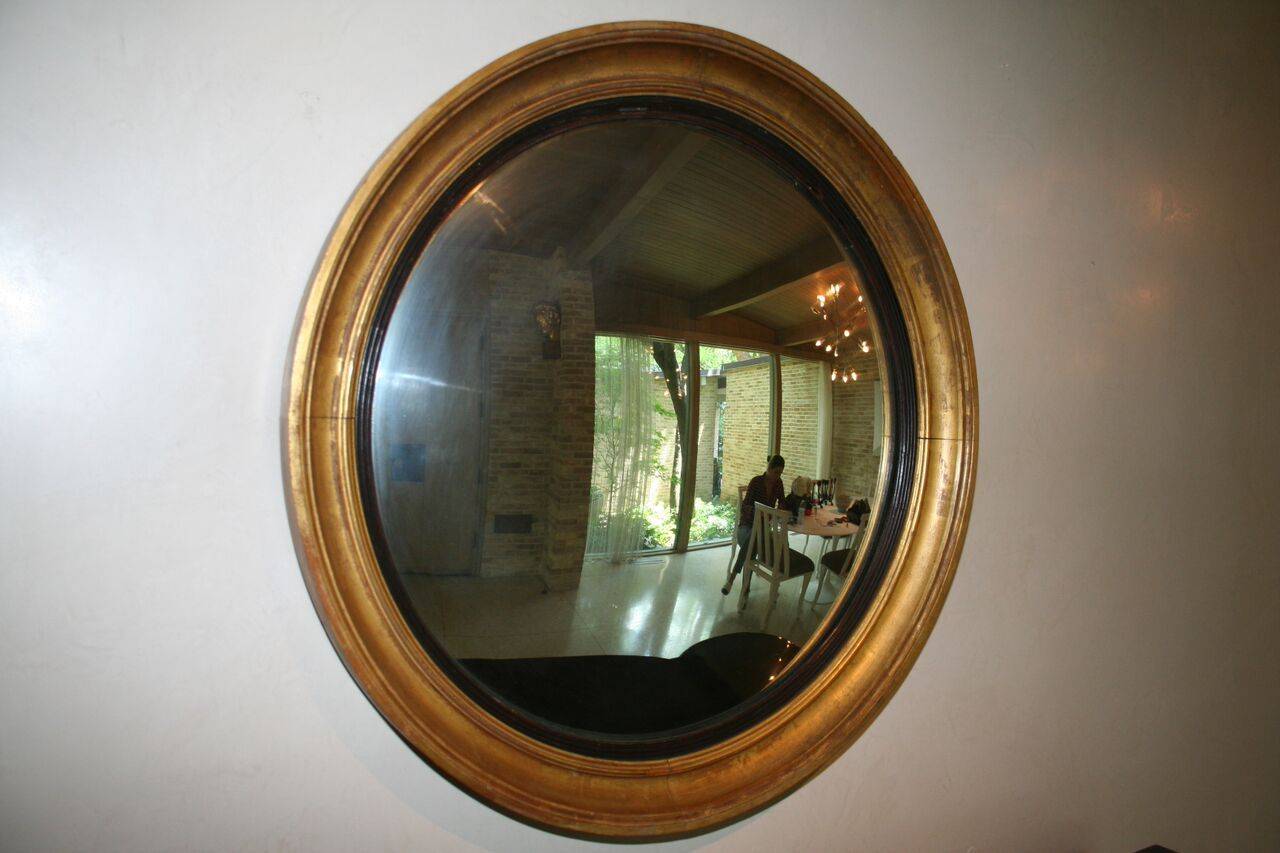 English 19th Century Regency Giltwood Convex Mirror