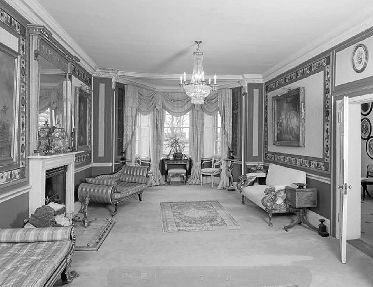 The carved neoclassical frame with ebonized and gilt acanthus decoration.

This Grecian chaise longue was part of a suite supplied for the drawing room at Crawley House in around 1806.

Provenance
Crawley House, Husborne Crawley,