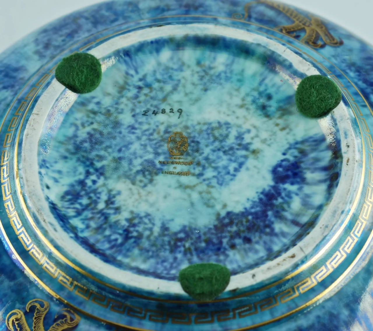 Wedgwood Fairyland Lustre 'Celestial Dragons' Centerpiece Bowl In Excellent Condition In Cincinnati, OH