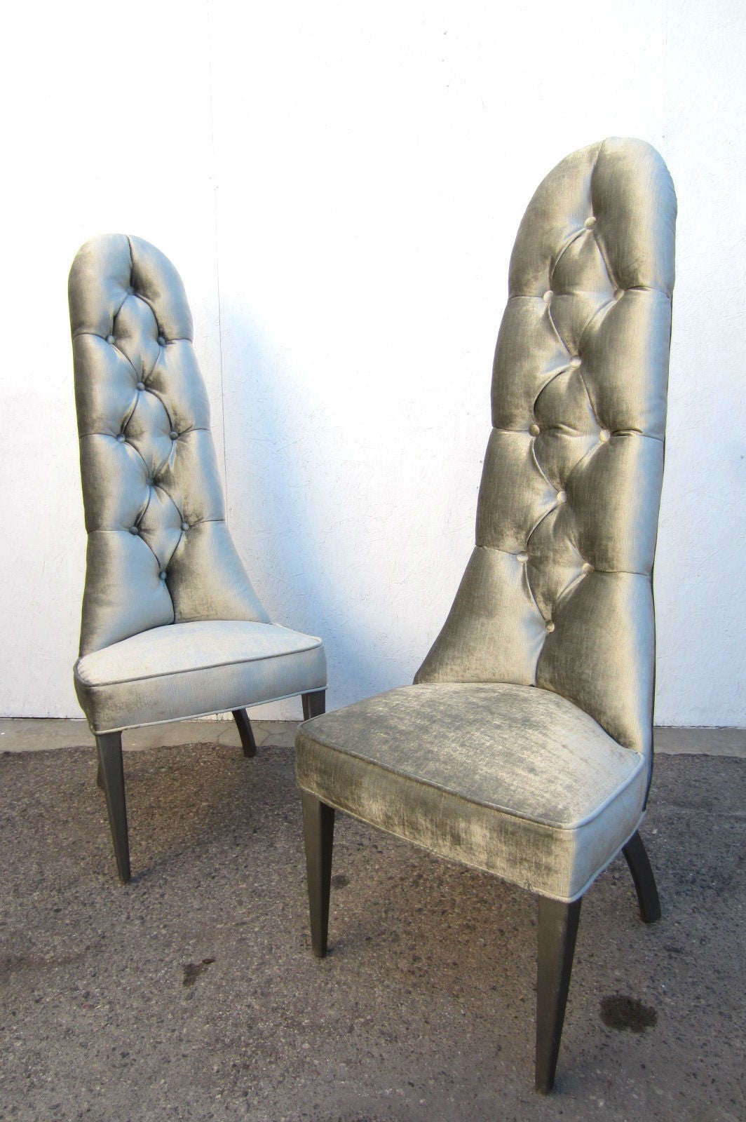Palmenstrand  Phyllis Morris Original Design Samt-Stühle „Lipstick“ Stühle  im Angebot 3