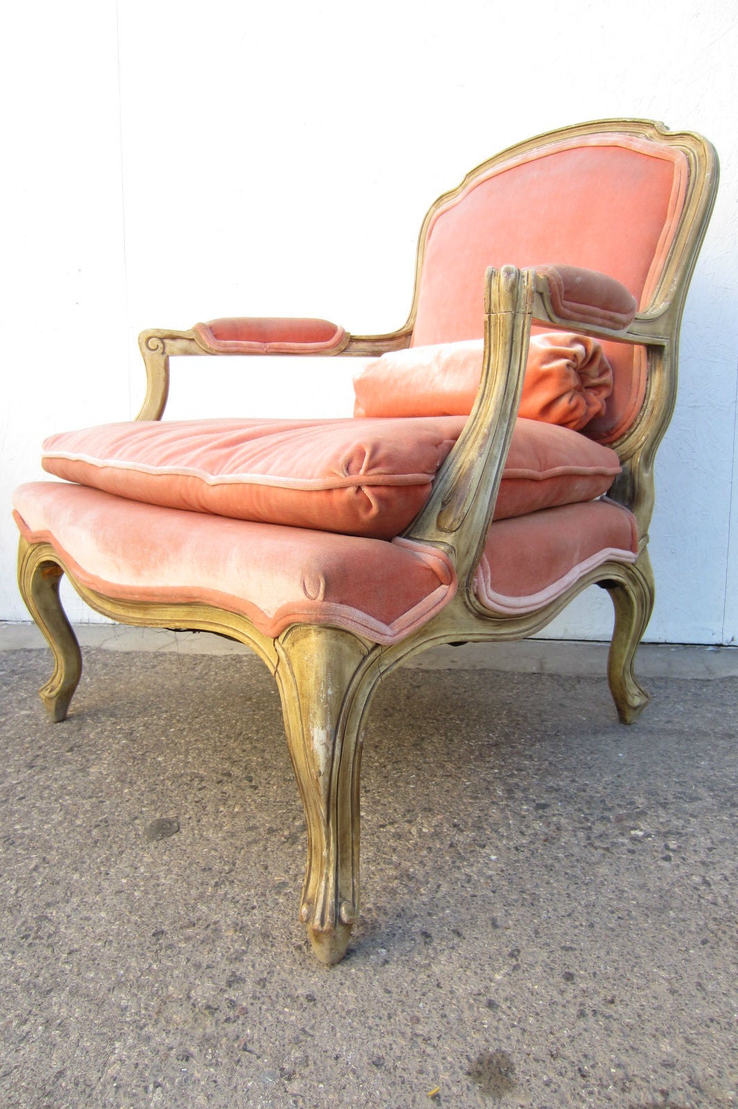 Hollywood Regency Phyllis Morris Designed Louis XV Bergere Chairs in Pink Velvet