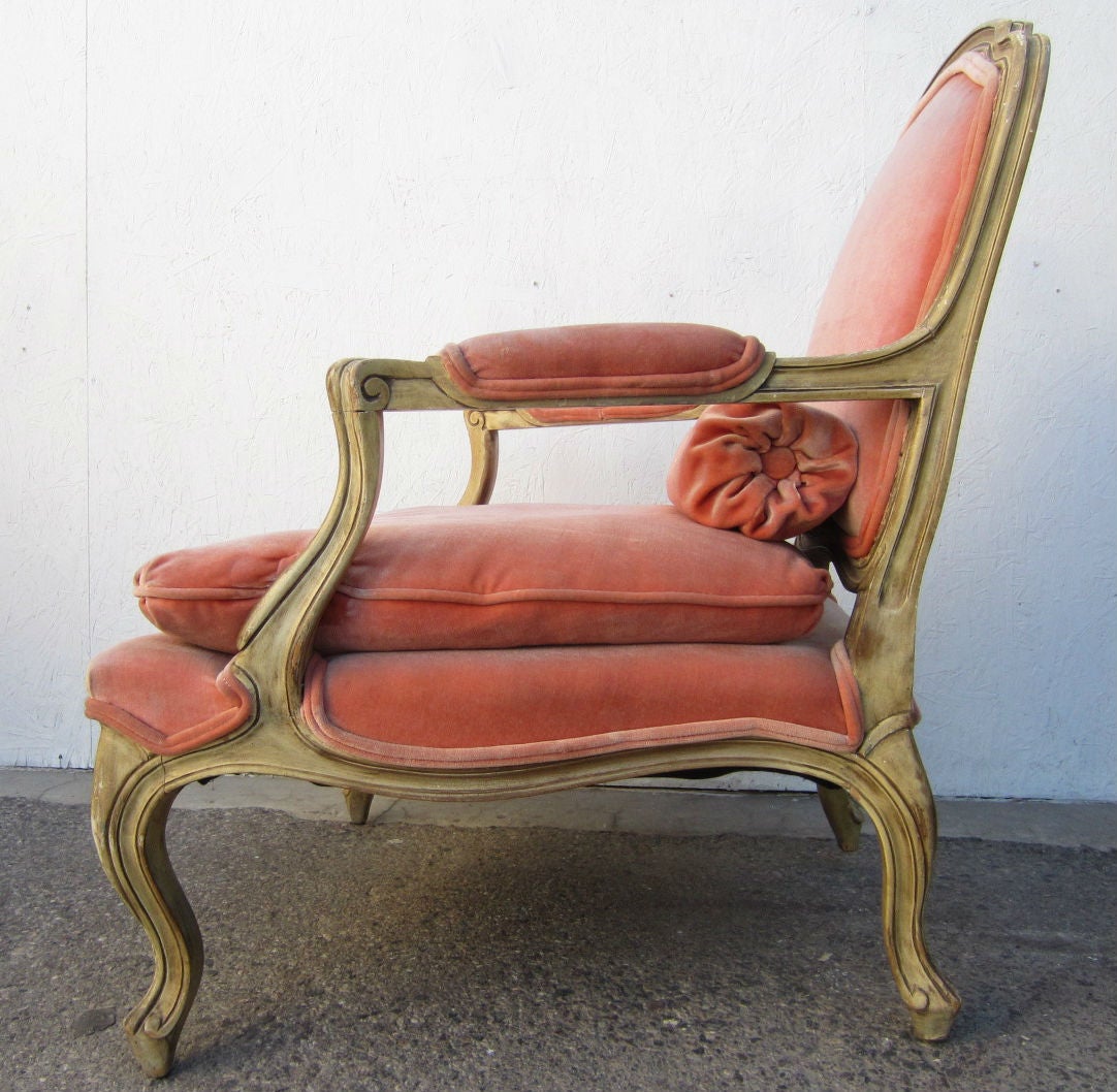 Mid-20th Century Phyllis Morris Designed Louis XV Bergere Chairs in Pink Velvet