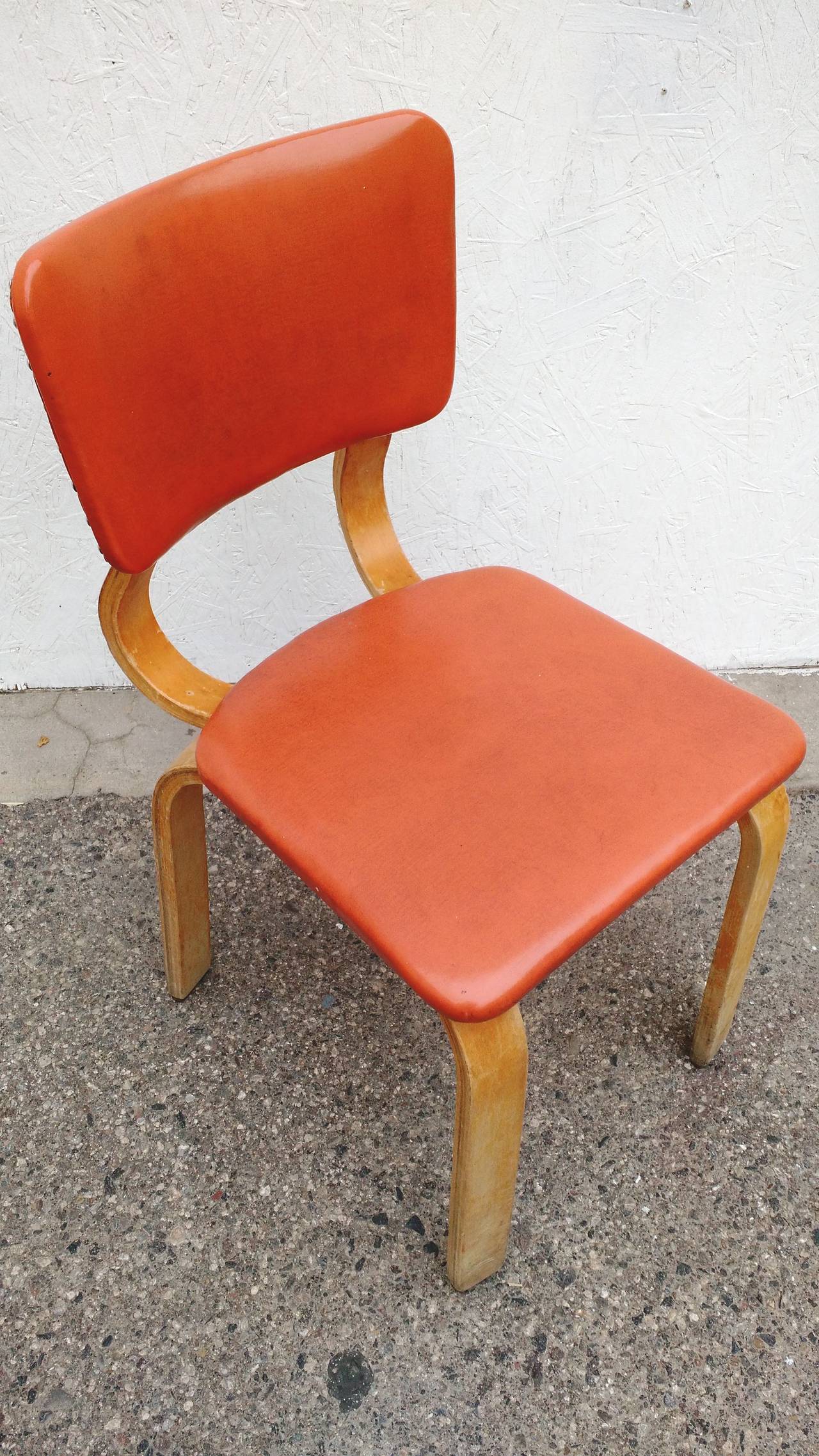 Mid-Century Modern Original 1940 Thonet Bentwood Dining Chairs, Set of Eight