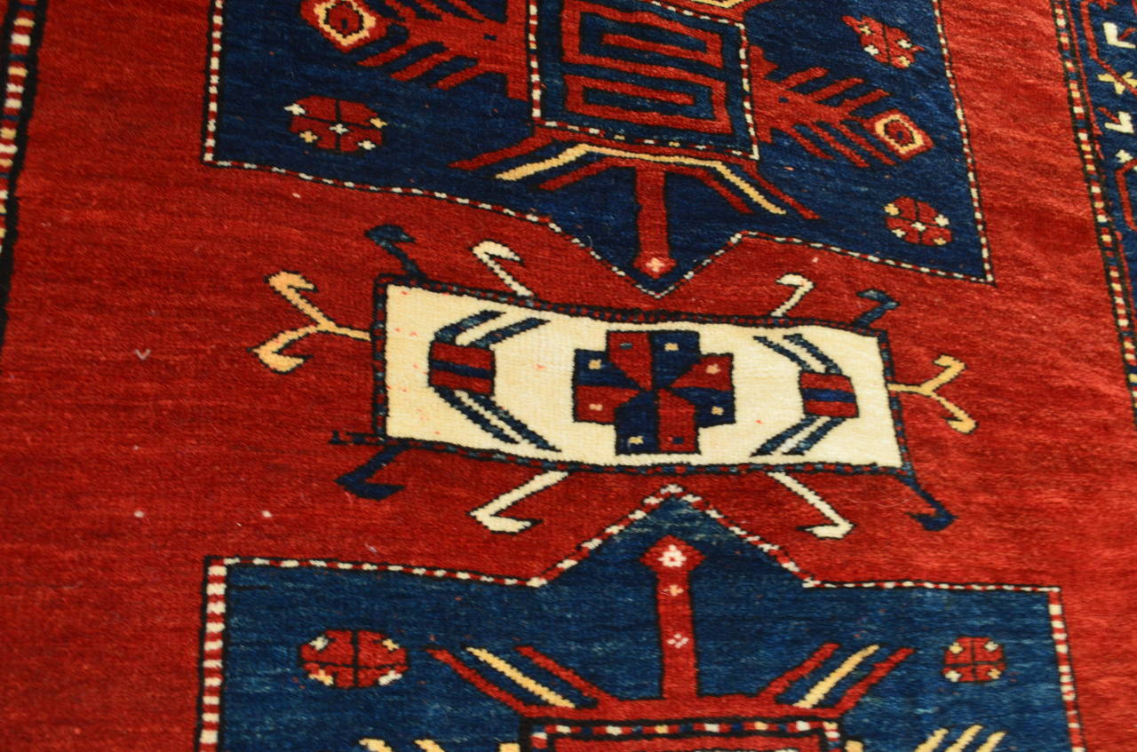 Antique Caucasian TOTEM Bordjalu-Kazak Carpet For Sale 2