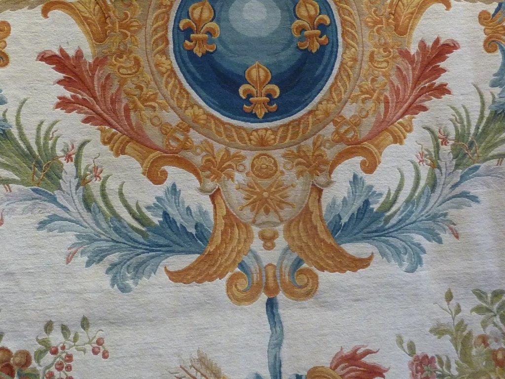 Prestigious Large Carpet, Louis XV Style In Excellent Condition In Lyon, FR