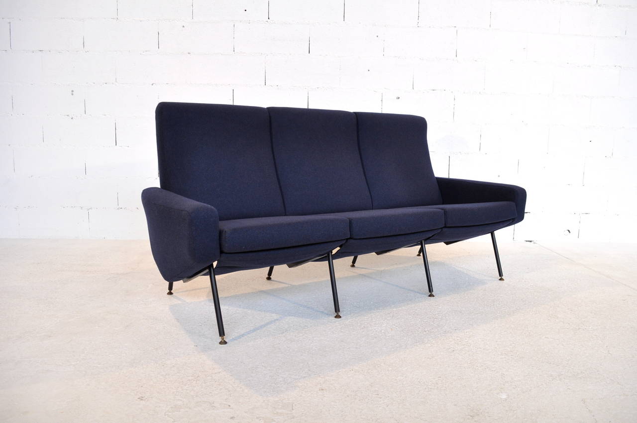 Mid-Century Modern Troïka Model Sofa by Airborne France For Sale